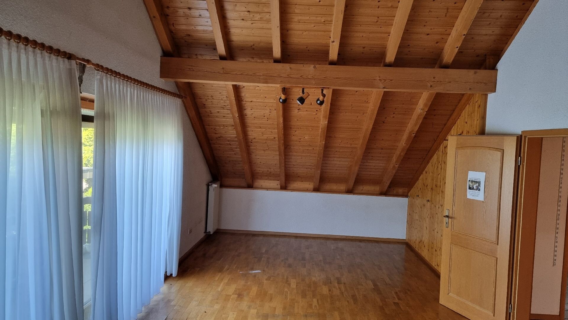 DG, Zimmer